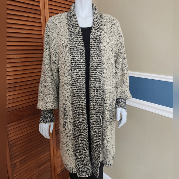 Vintage Sweater - Picture 2 of 7